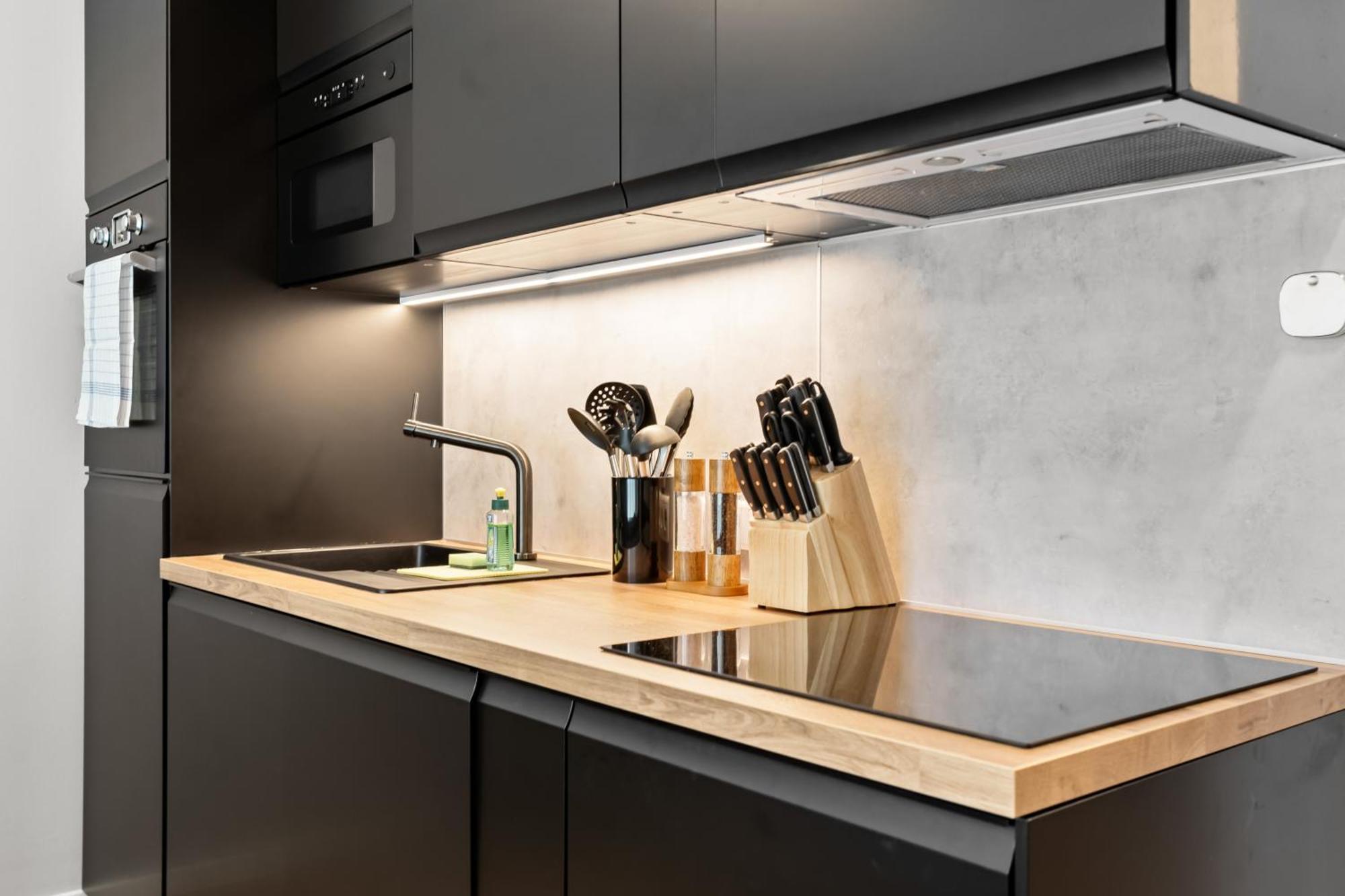 Design Luxus, Vollausstattung, Neubau, 30Min Hbf Leipzig 8, Naehe Flughfaen, Bmw, Dhl, Amazon Daire Schkeuditz Dış mekan fotoğraf
